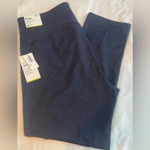 Cropped high rise legging